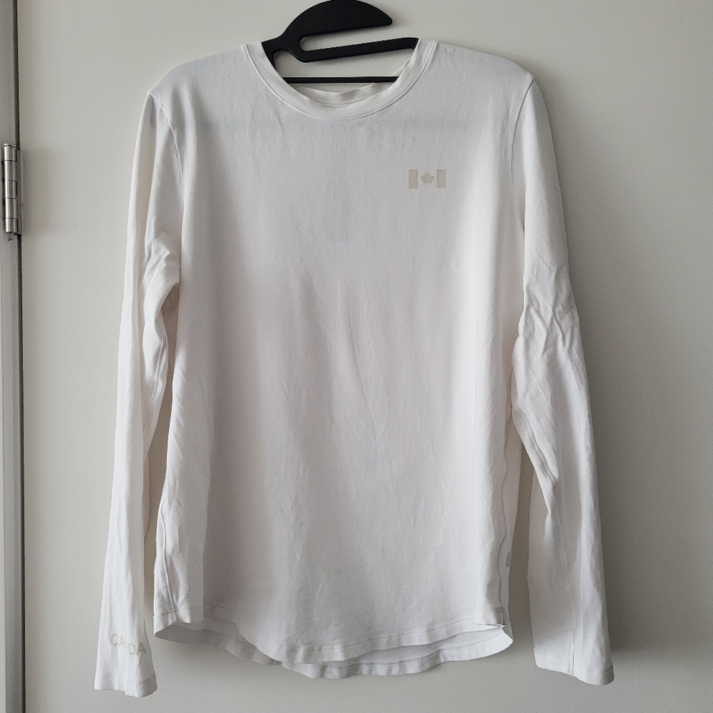Lululemon Team Canada Longsleeve
